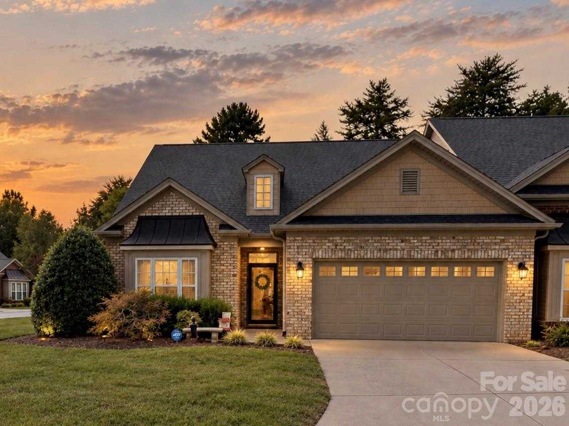 416 Collingswood Drive Winston Salem North Carolina United States, for Sale, residential,  , The Headley Group Realty