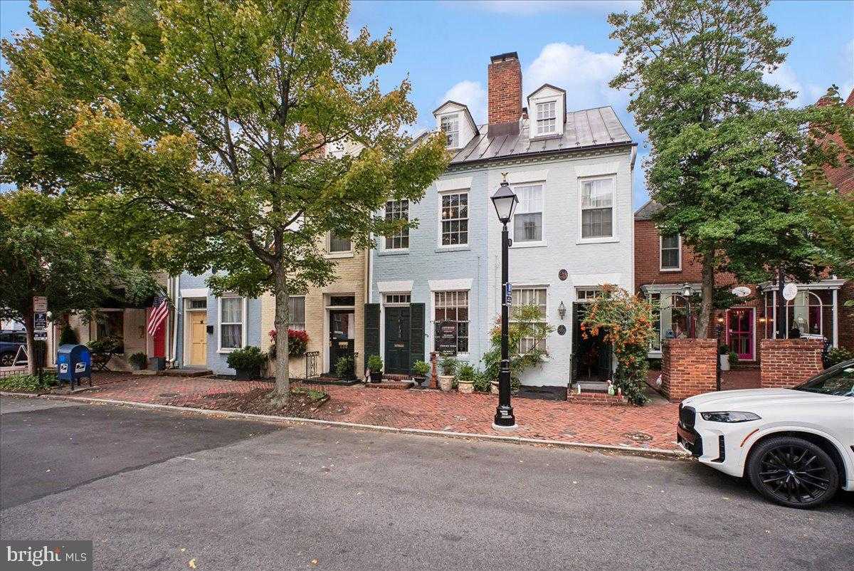 133 S FAIRFAX STREET Alexandria Virginia United States, for Sale, residential,  , The Holly Group