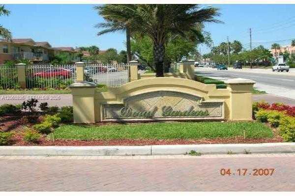 4174 NW 79th Ave  APT 1C Doral Florida United States, for Sale, residential, Roberto Villasmil, Interinvestments Realty, Inc.