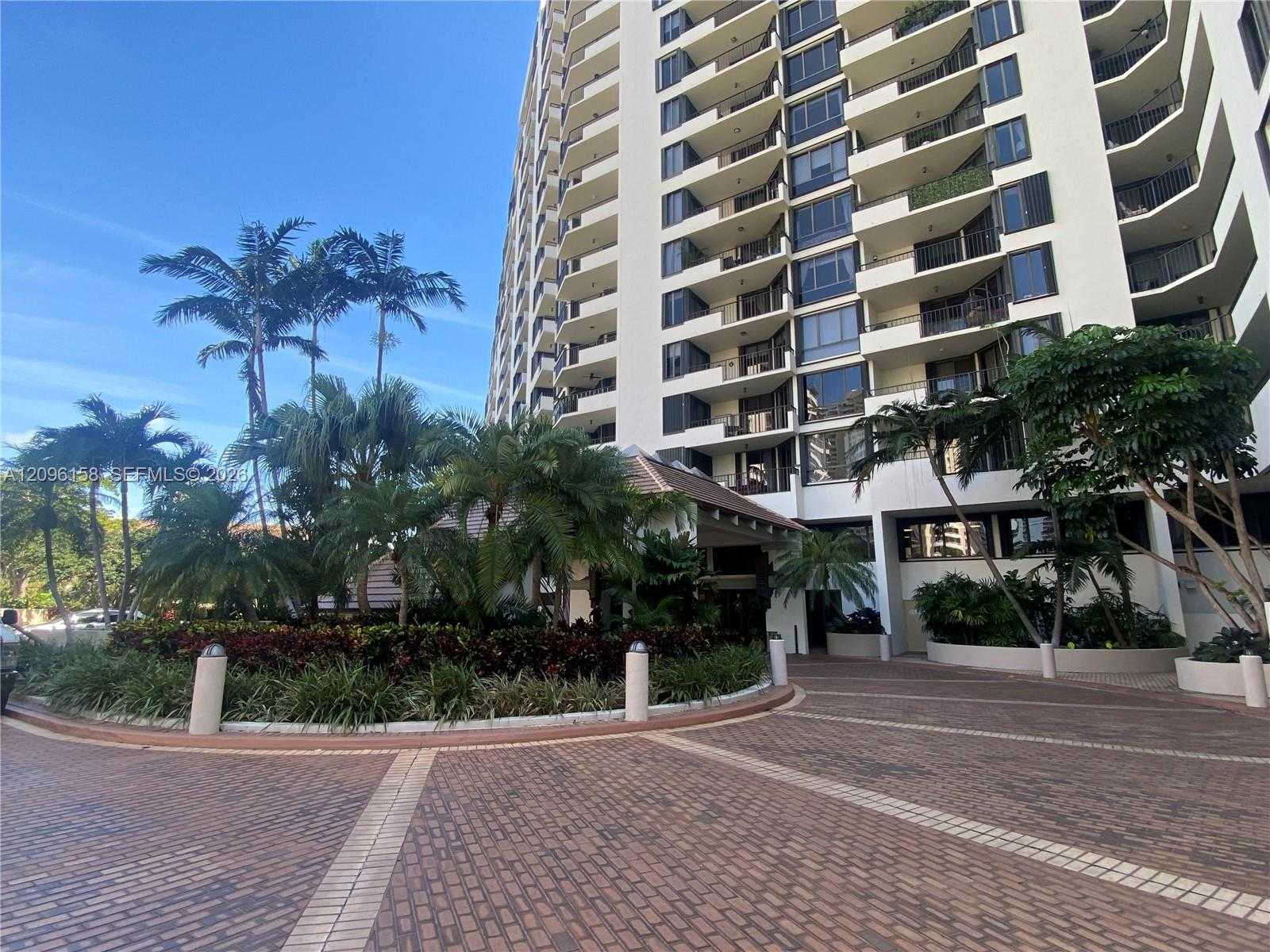 520 Brickell Key Dr  APT A912 Miami Florida United States, for Rent, residential, Sandra Benkahla, The 305 Agency