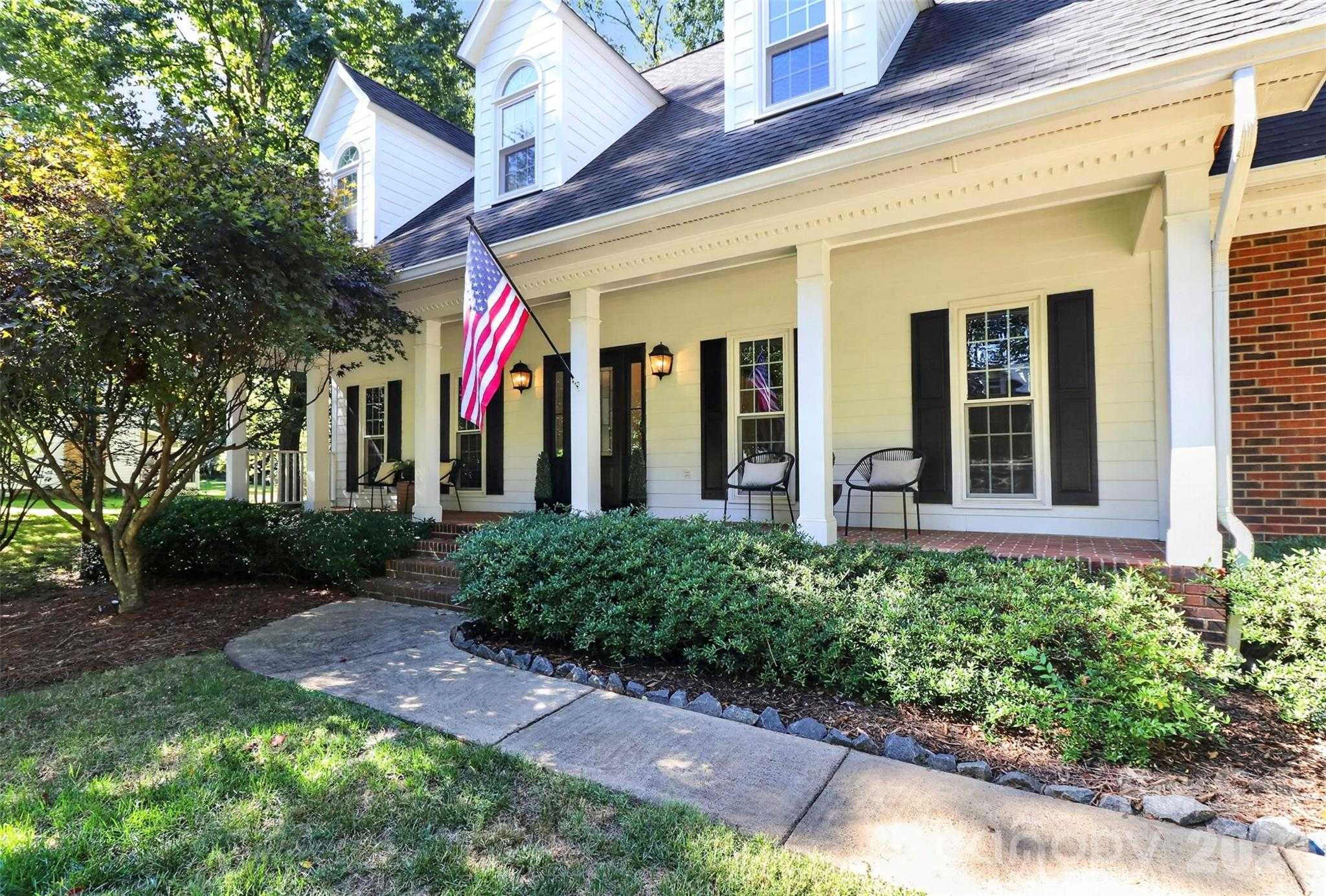 6128 Lake Providence Lane Charlotte North Carolina United States, for Sale, residential, William (Will) Owens , South Charlotte Properties