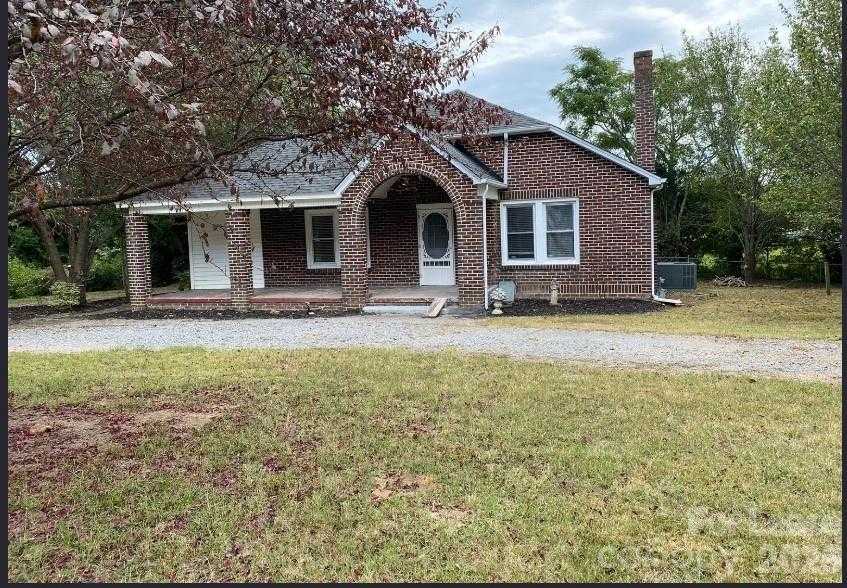 1343 Battleground Avenue Kings Mountain North Carolina United States, for Rent, residential,  , Eesha Realty LLC