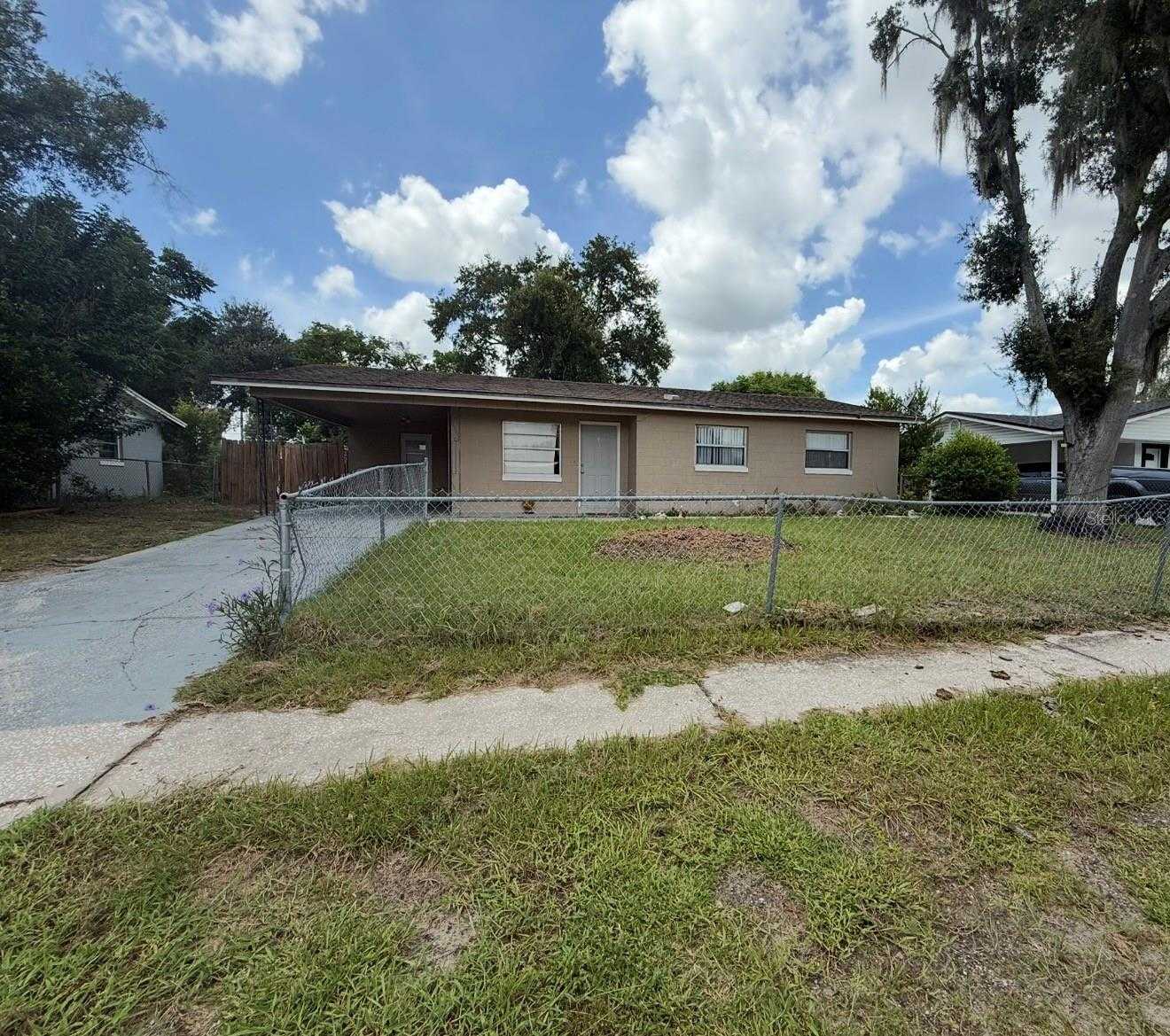 601 CLAYTON CIRCLE Winter Haven Florida United States, for Rent, residential,  , Crosby and Associates Inc
