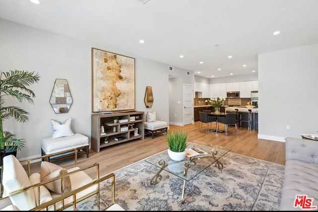 1906 Overland Avenue APT 202 Los Angeles California United States, for Rent, residential,  , Castle Rock Realty