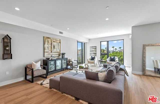 1906 Overland Avenue APT 201 Los Angeles California United States, for Rent, residential,  , Castle Rock Realty