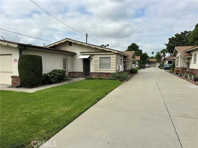 6235 Oak Temple City California United States, for Rent, residential, Shun Zhang, Re/Max My Home