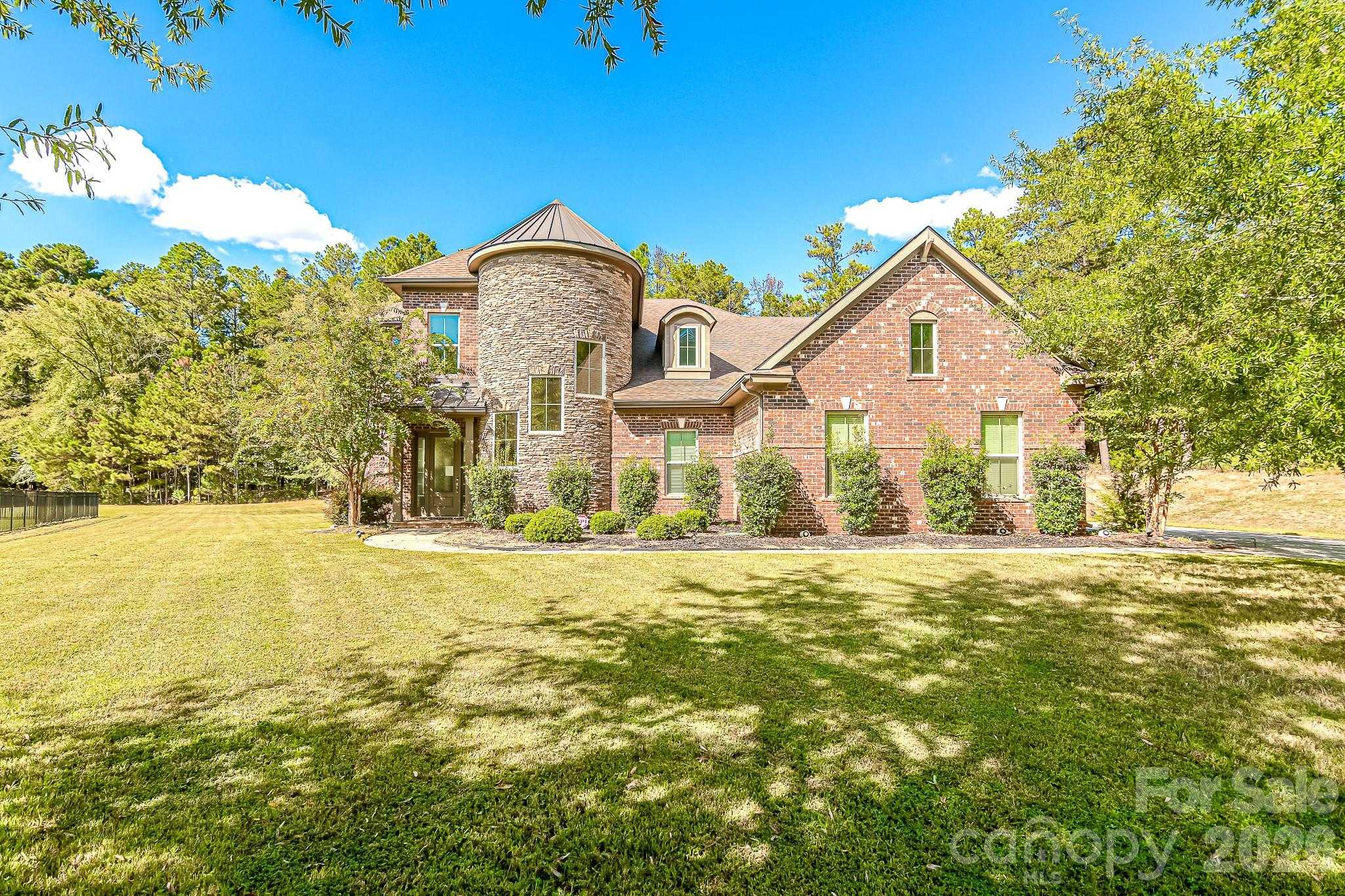 16202 Monnet Place Court Charlotte North Carolina United States, for Sale, residential, William (Will) Owens , South Charlotte Properties