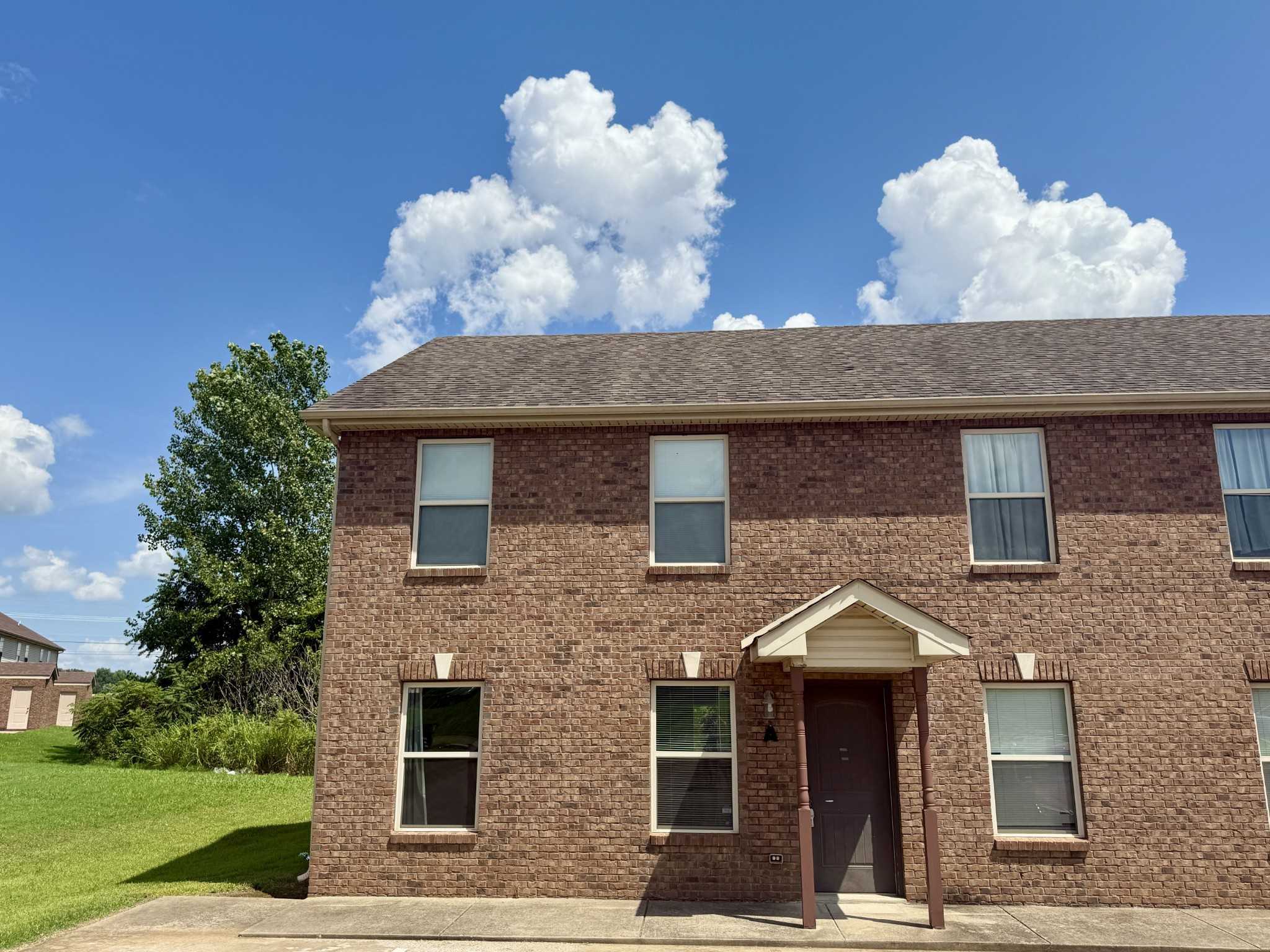 1705 Manning Dr  APT A Clarksville Tennessee United States, for Rent, residential, Rebekah  Sprabary, Sweet Home Realty & Property Management