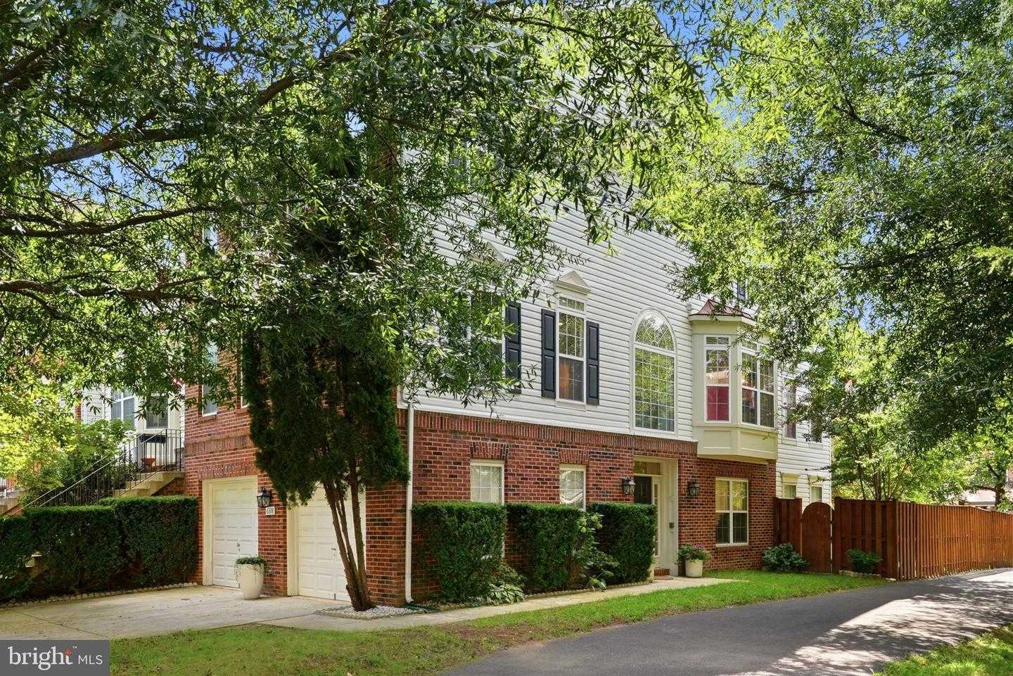 6318 FRANCONIA COMMONS DRIVE Alexandria Virginia United States, for Rent, residential, Bruno Tarquinii, Fairfax Realty Premier