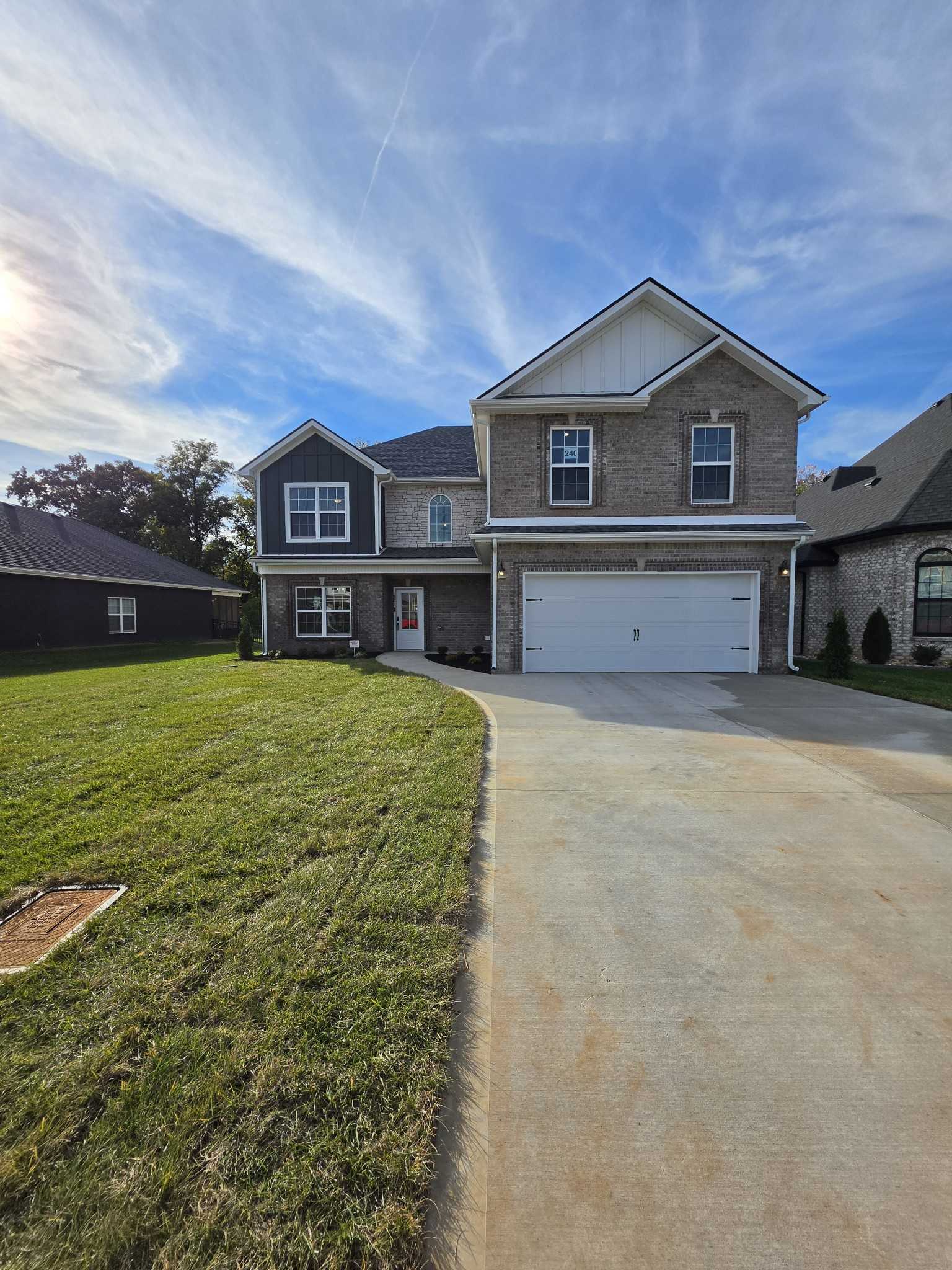 1326 English Oak Dr Clarksville Tennessee United States, for Sale, residential, Rebekah  Sprabary, Sweet Home Realty & Property Management