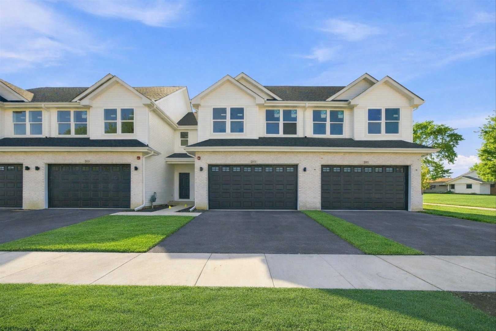 2017 Princess Court Lockport Illinois United States, for Sale, residential,  , Alpha 7 Realty