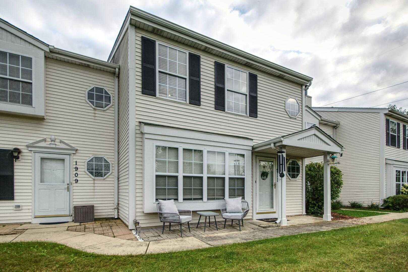 1911 SW Cinnamon Court Joliet Illinois United States, for Sale, residential,  , Alpha 7 Realty