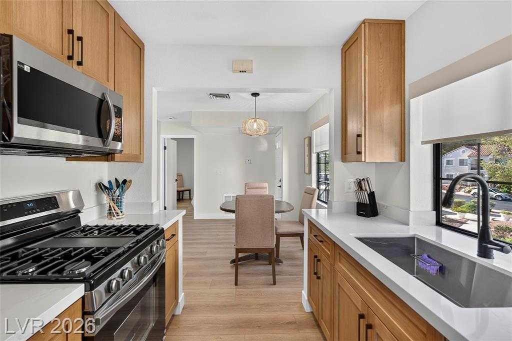 4854 Nara Vista Way APT 201 Las Vegas Nevada United States, for Rent, residential, Stephen Hoopes, Hoopes and Norton