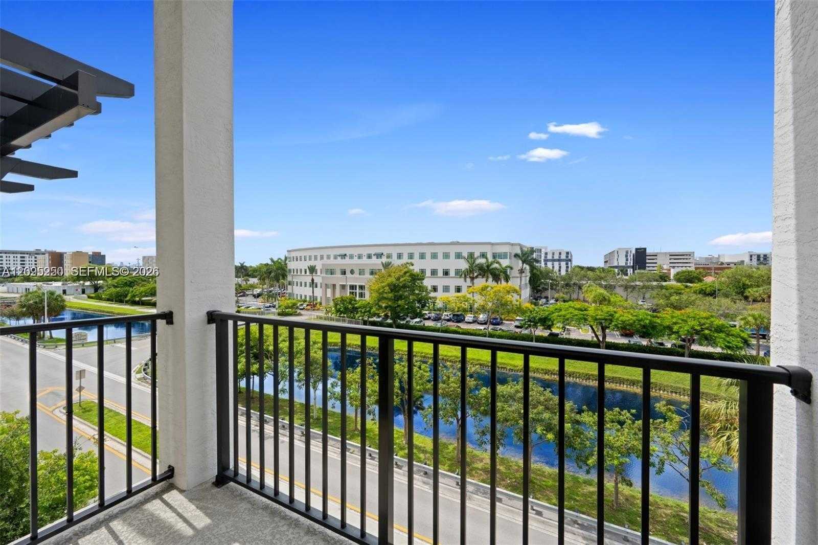 8301 NW 41st St  APT B-401 Doral Florida United States, for Rent, residential, Roberto Villasmil, Interinvestments Realty, Inc.