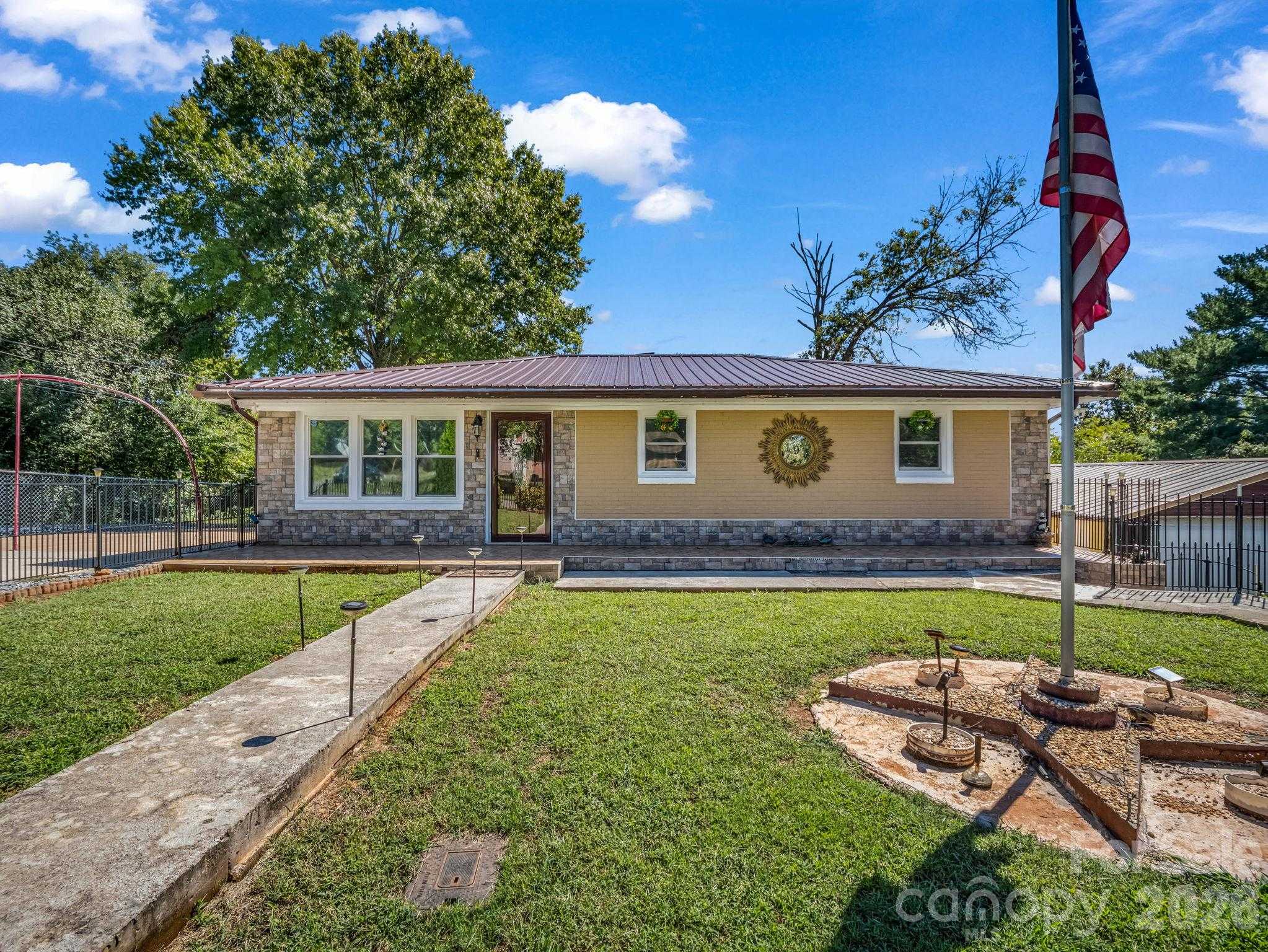 191 Sycamore Street Forest City North Carolina United States, for Sale, residential,  , 4 Seasons Homes and Land Inc.