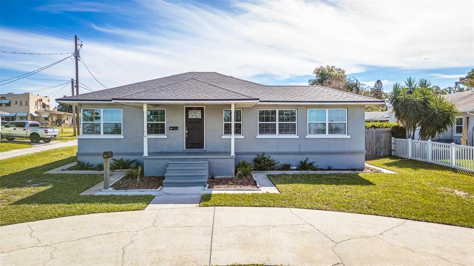 215 S LAKE HOWARD DRIVE Winter Haven Florida United States, for Sale, residential,  , Crosby and Associates Inc