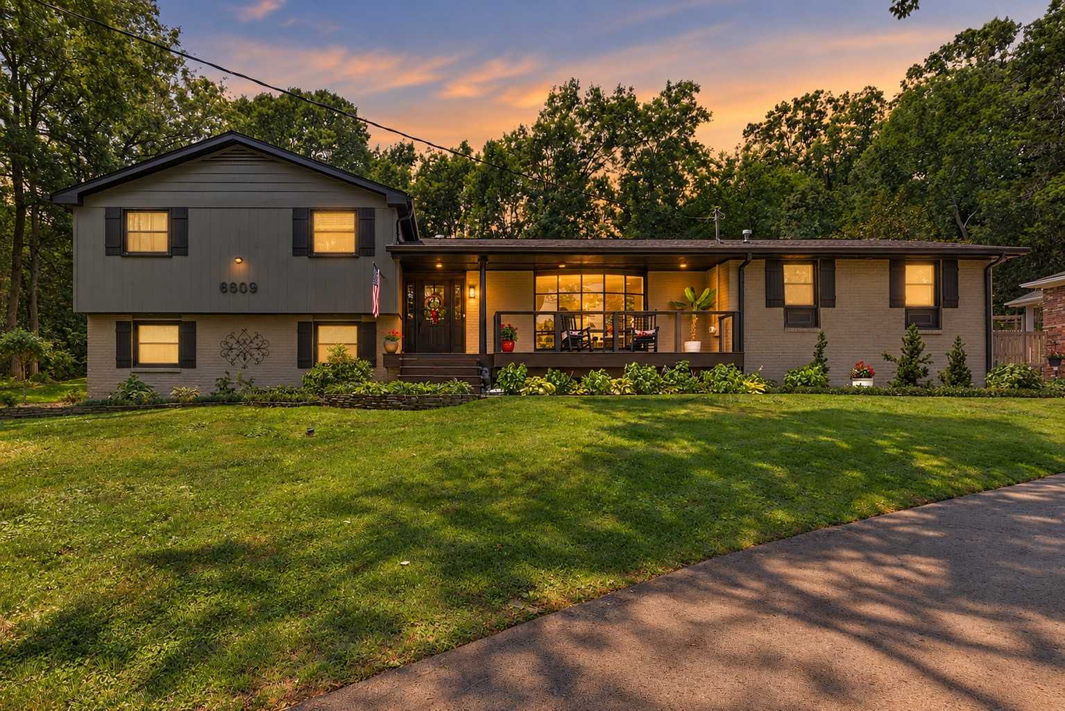 6609 Currywood Dr Nashville Tennessee United States, for Sale, residential, Adam  Hanes, LPT Realty
