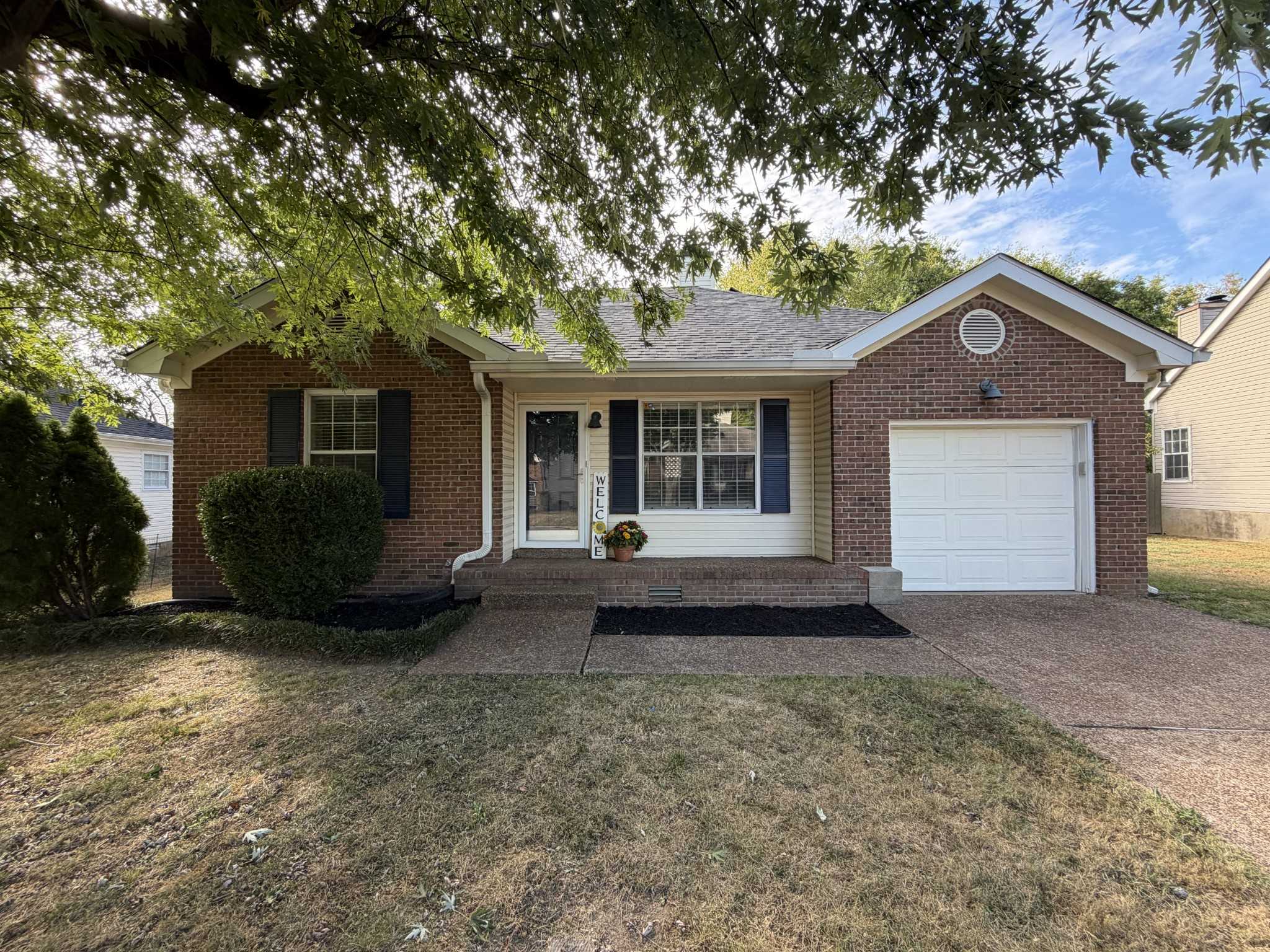 365 N Birchwood Dr Hendersonville Tennessee United States, for Sale, residential, Adam Hanes, LPT Realty