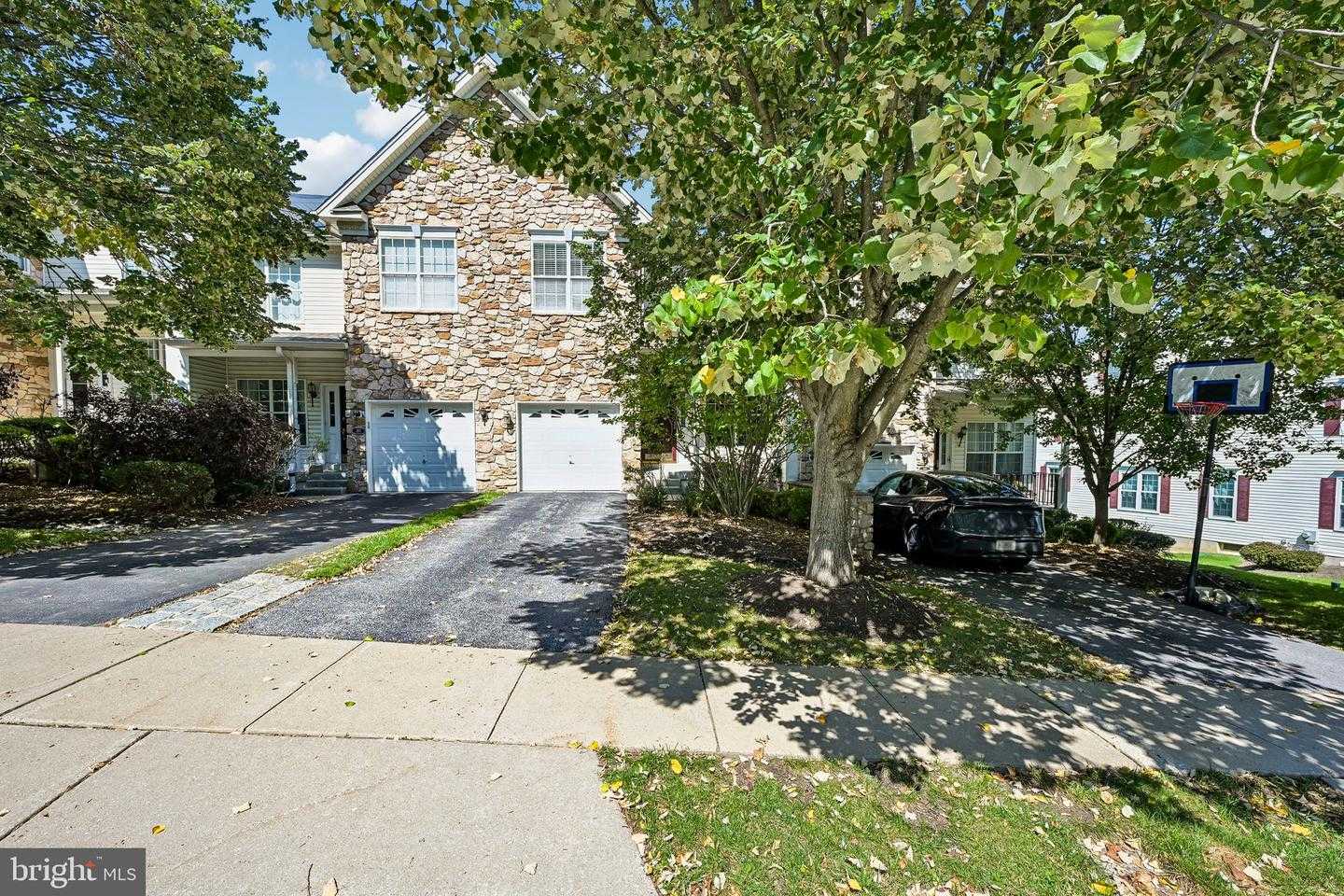 183 FRINGETREE DRIVE West Chester Pennsylvania United States, for Sale, residential,  , Swayne Real Estate Group