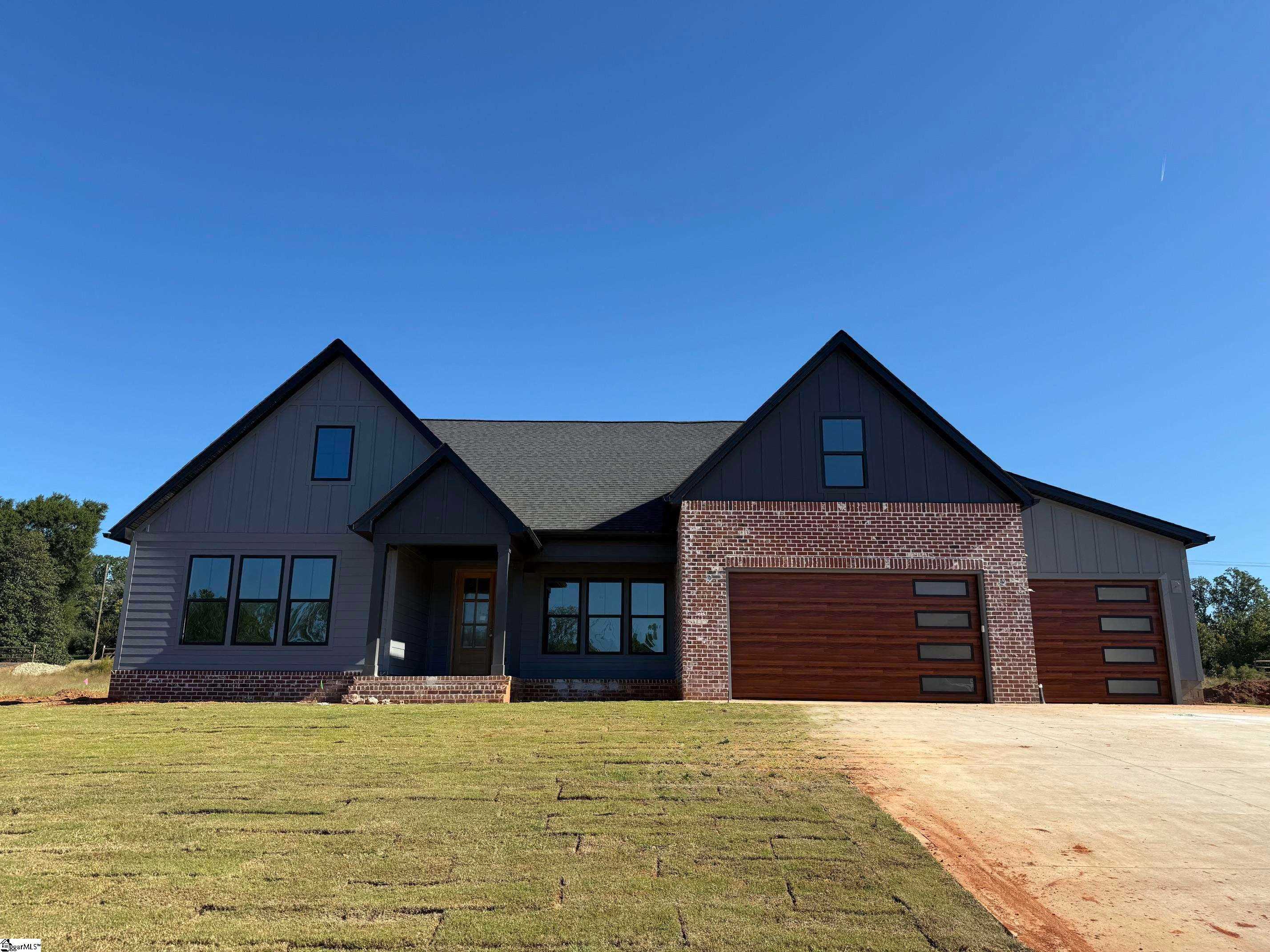 4034 Hollybank Spartanburg South Carolina United States, for Sale, residential,  , Valentine Realty Group