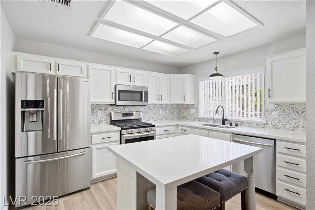 2529 Highvale Drive Las Vegas Nevada United States, for Sale, residential, Stephen Hoopes, Hoopes and Norton