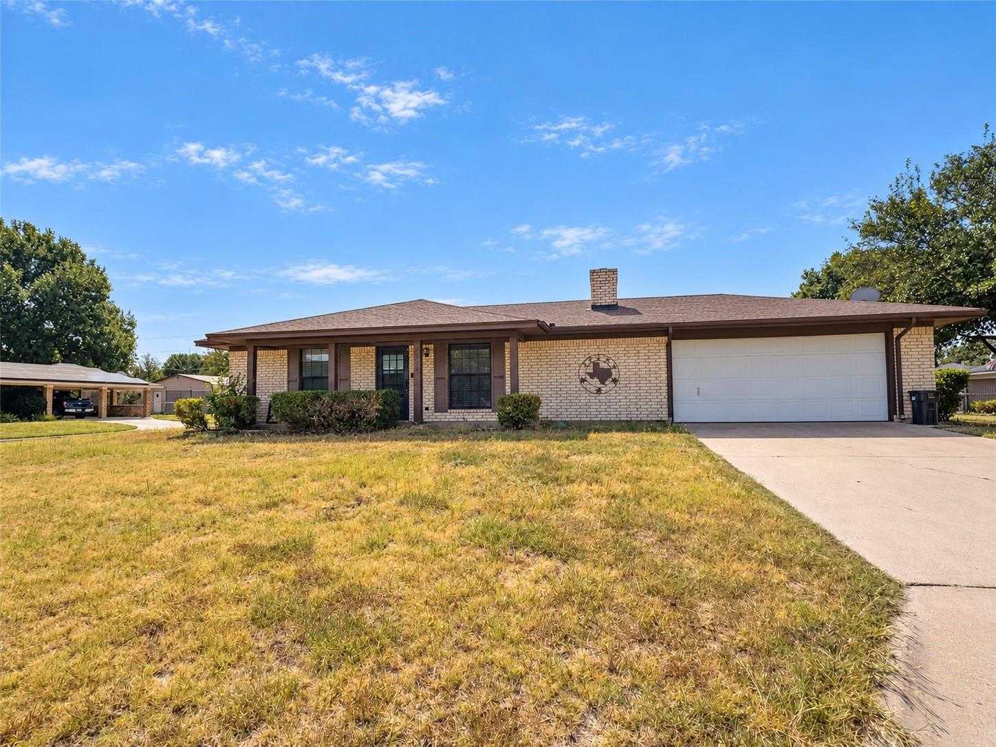 1324 Amherst Street Burkburnett Texas United States, for Sale, residential, Adrian Castle, A. Castle Realty LLC