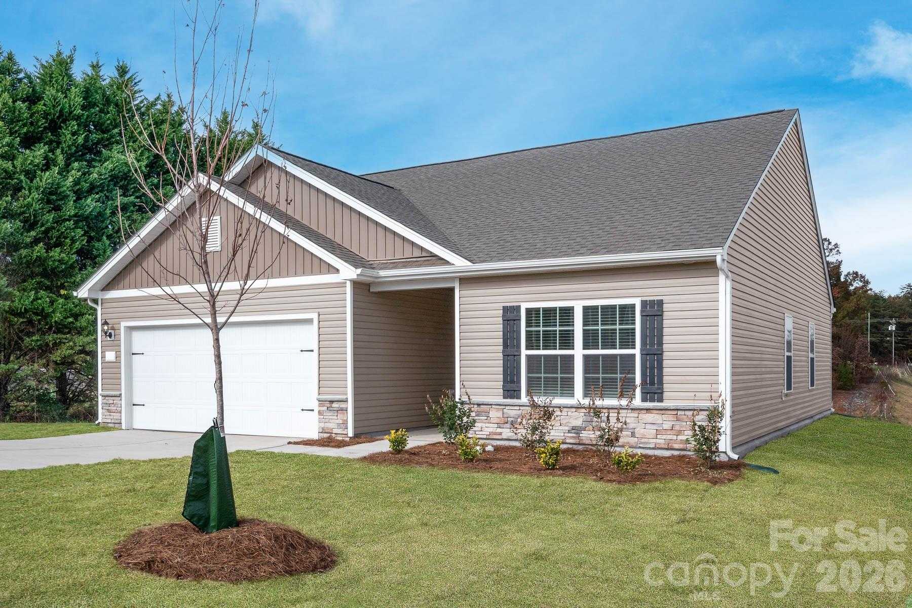 421 Robindale Court Winston Salem North Carolina United States, for Sale, residential,  , The Headley Group Realty