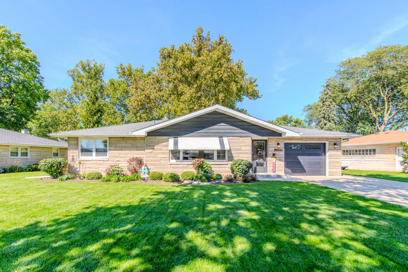 405 Bevan Drive E Joliet Illinois United States, for Sale, residential,  , Alpha 7 Realty