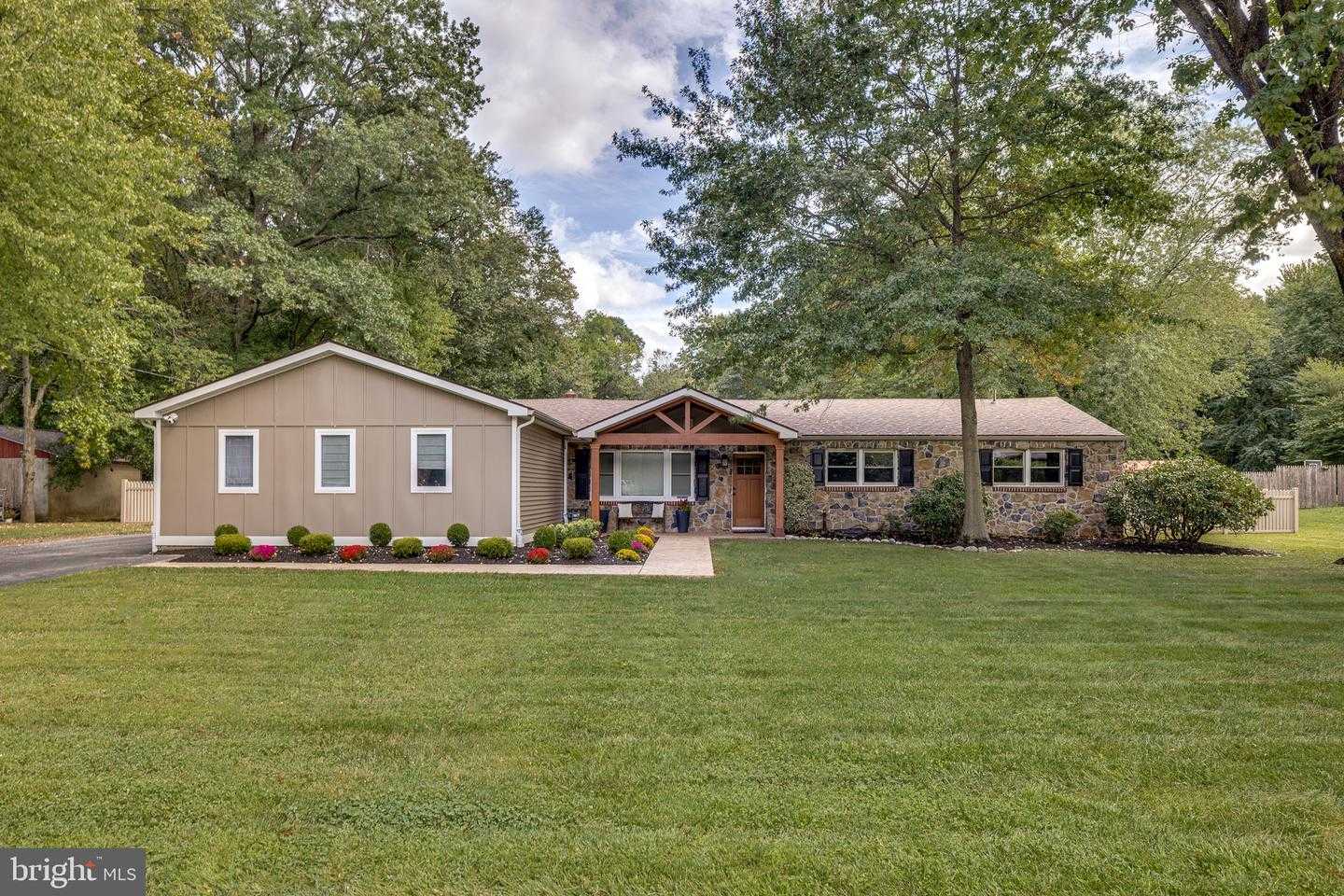 120 WAVERLY AVENUE Mount Laurel New Jersey United States, for Sale, residential, Bruno Tarquinii, Fairfax Realty Premier