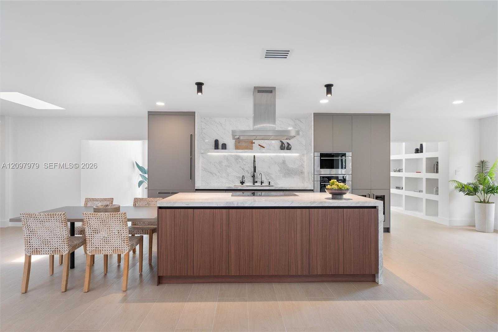 1320 Alhambra Cir Coral Gables Florida United States, for Sale, residential,  , Tejeda Real Estate Inc. 
