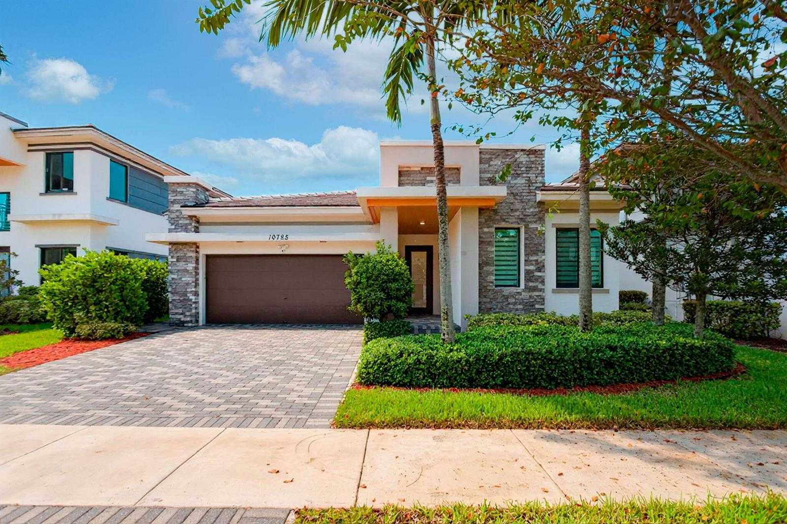 10785 PACIFICA Way Parkland Florida United States, for Sale, residential, Pierre J Denis, Realty 100