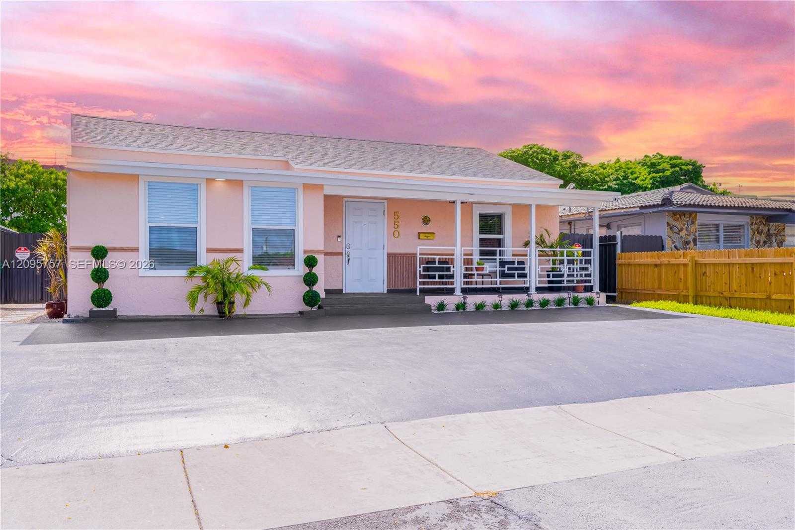 550 NW 43rd Pl Miami Florida United States, for Sale, residential,  , INCOM OFFICE EXAMPLE
