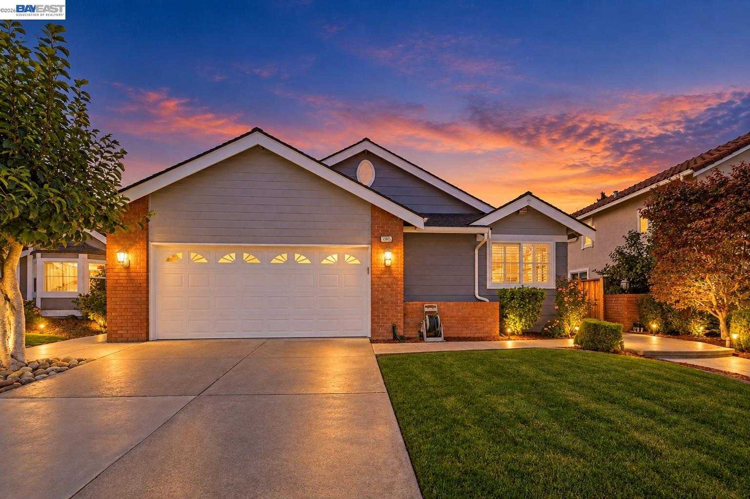 35615 Barnard Dr Fremont California United States, for Sale, residential, Ethan Lazzareschi, REALTY EXPERTS