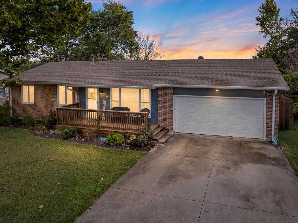 754 Meadowbrook Circle Moberly Missouri United States, for Sale, residential,  , CENTURY 21 McKeown & Associates, Inc.