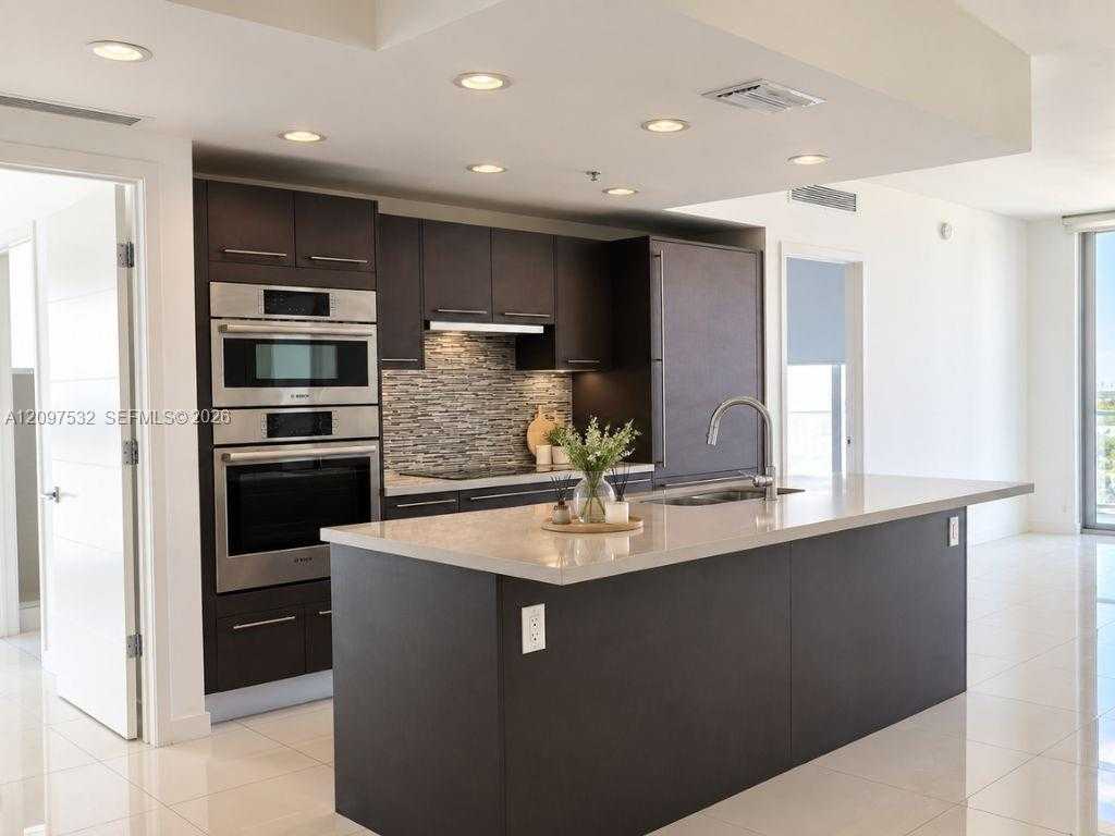 7825 NW 107th Ave  APT 316 Doral Florida United States, for Rent, residential, Roberto Villasmil, Interinvestments Realty, Inc.