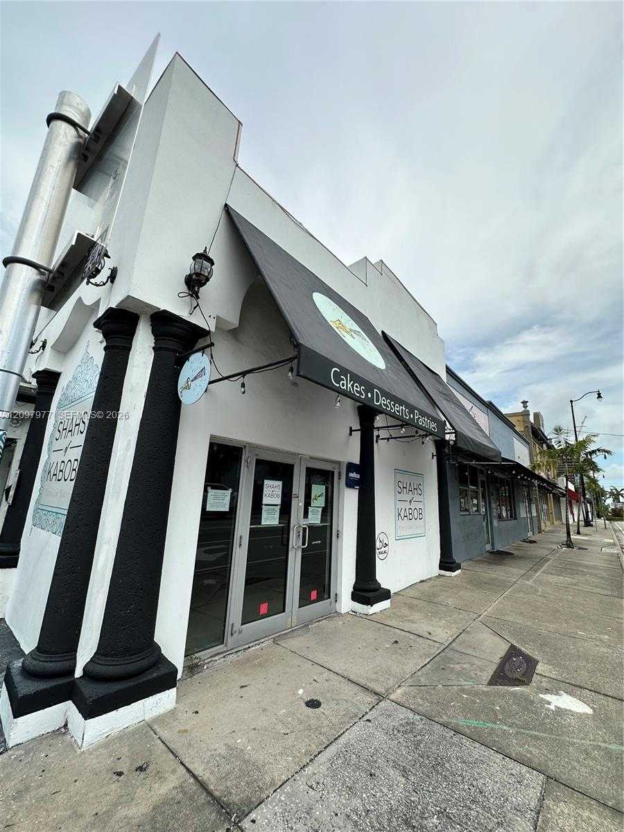 197 NW 36th St Miami Florida United States, for Lease, commercial, Sandra Benkahla, The 305 Agency