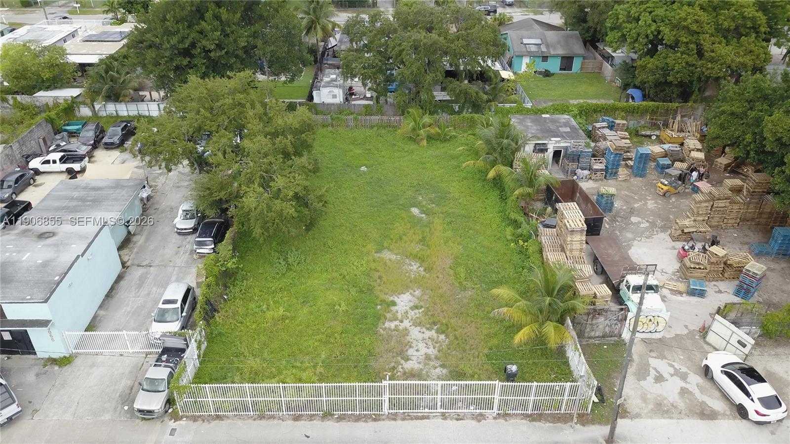 3039 NW 54th St Miami Florida United States, for Sale, commercial, Sandra Benkahla, The 305 Agency