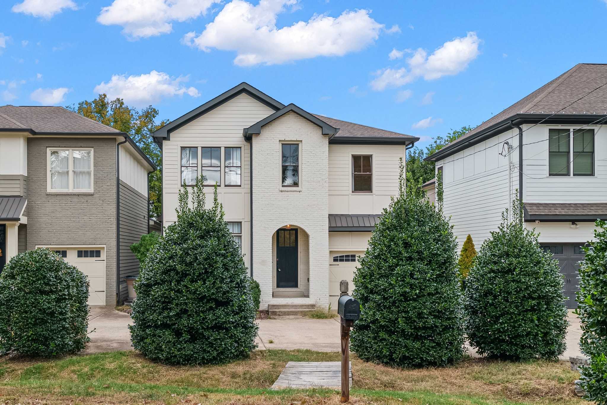 2803A White Oak Dr Nashville Tennessee United States, for Sale, residential, Adam Hanes, LPT Realty