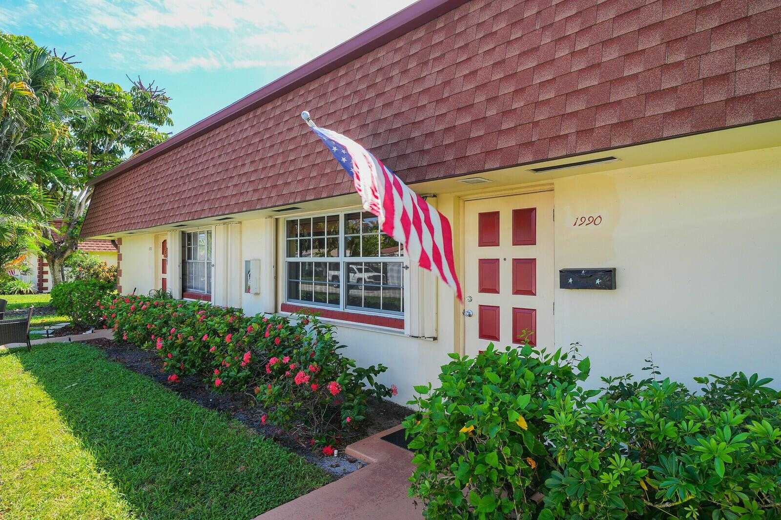 1990 NE 33RD Street APT 3 Lighthouse Point Florida United States, for Sale, residential,  , D'Lux Real Estate Services, LLC