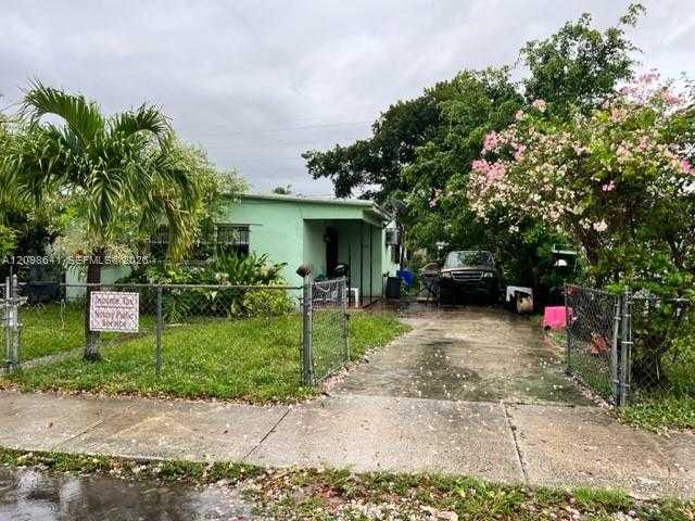 2160 Rutland St  APT 1 Opa-locka Florida United States, for Rent, residential,  , Phoenix Realtors LLC