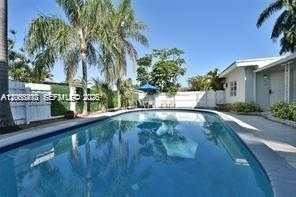 250 SE Park St  APT 3 Dania Beach Florida United States, for Rent, residential,  , Phoenix Realtors LLC