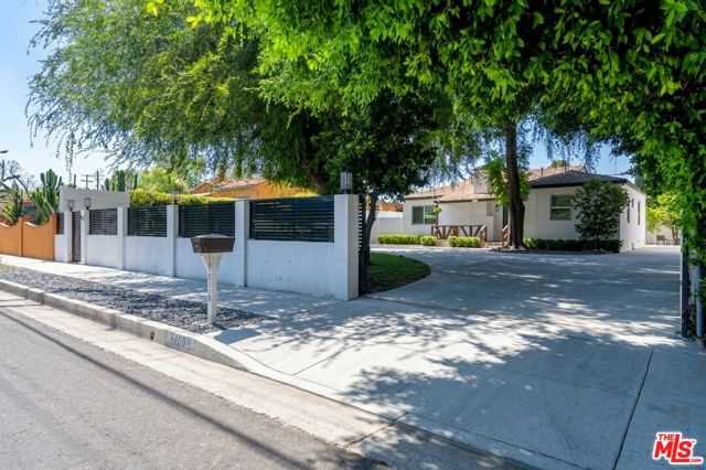 5409 Fallbrook Avenue Los Angeles California United States, for Sale, residential,  , InCom Real Estate - New Office
