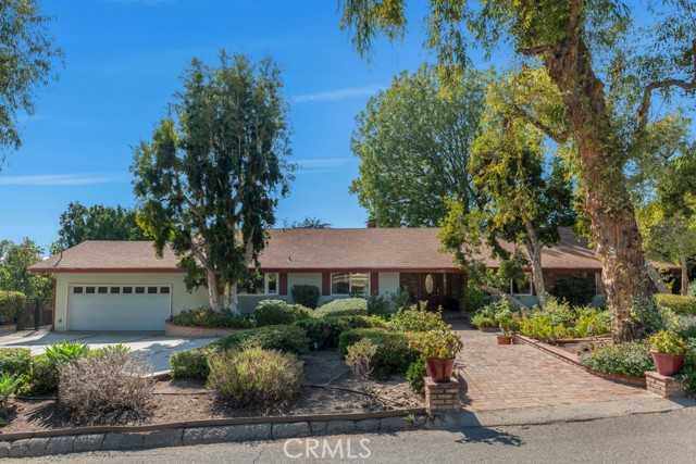 11583 Zelzah Avenue Granada Hills California United States, for Sale, residential, Debi Durzi, Pinnacle Estate Properties, Inc.