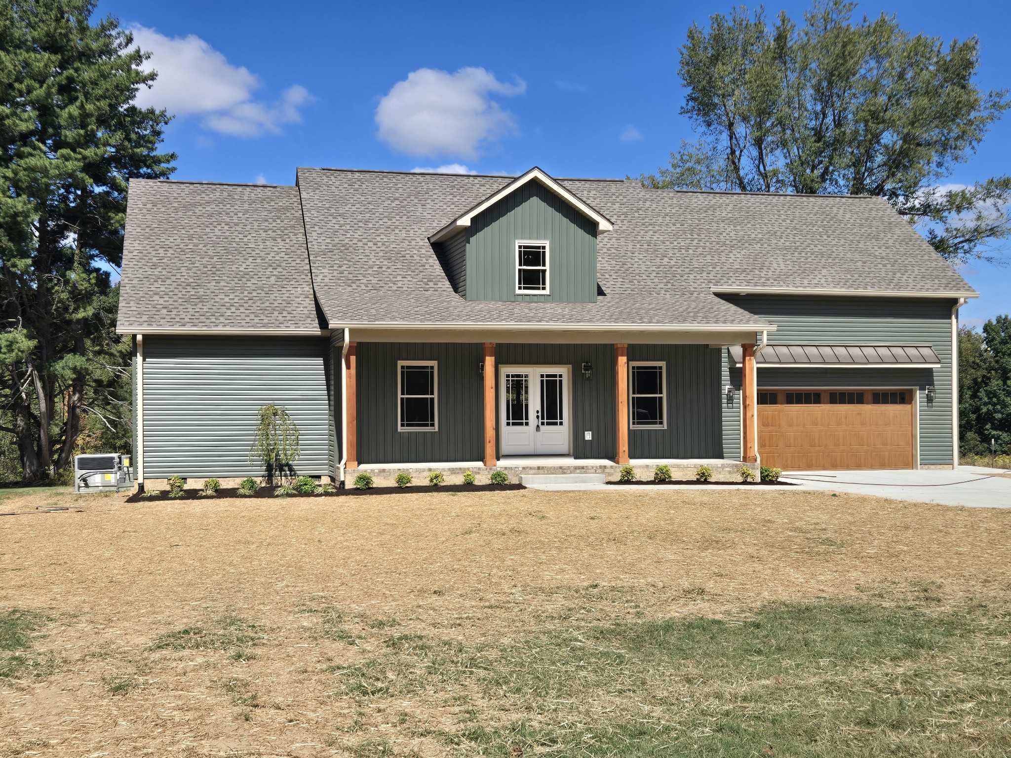 1192 Fisher Dr Greenbrier Tennessee United States, for Sale, residential, Adam Hanes, LPT Realty