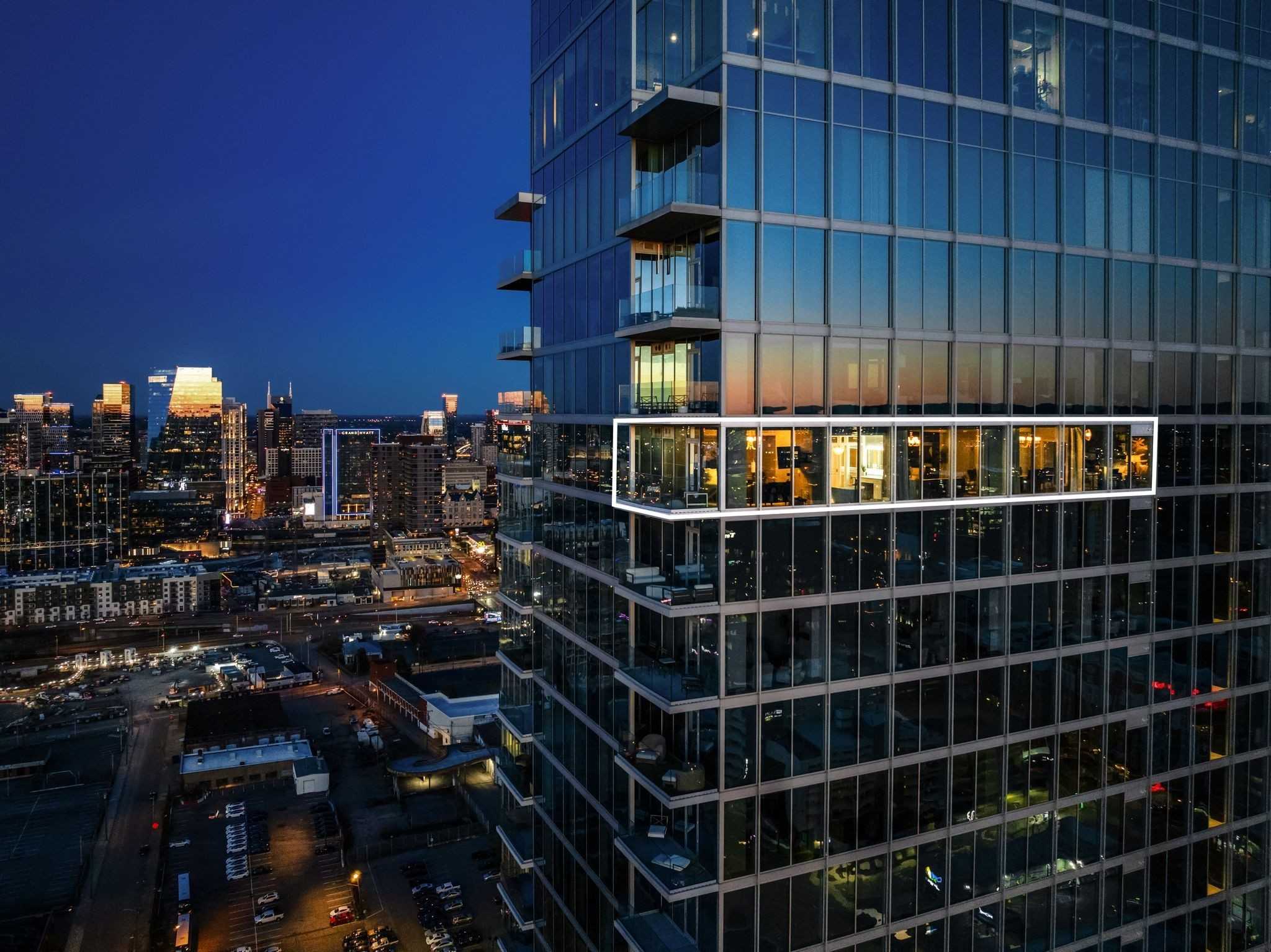 1616 West End Ave  APT 3001 Nashville Tennessee United States, for Sale, residential, Amy Kempf, Reliant Realty ERA Powered