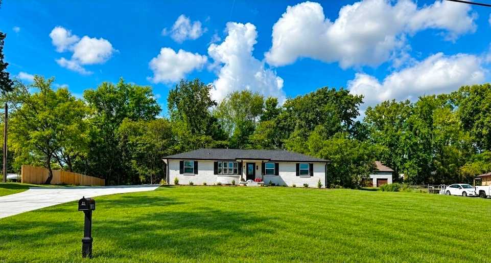 1870 Powell Rd Clarksville Tennessee United States, for Sale, residential, Adam Hanes, LPT Realty