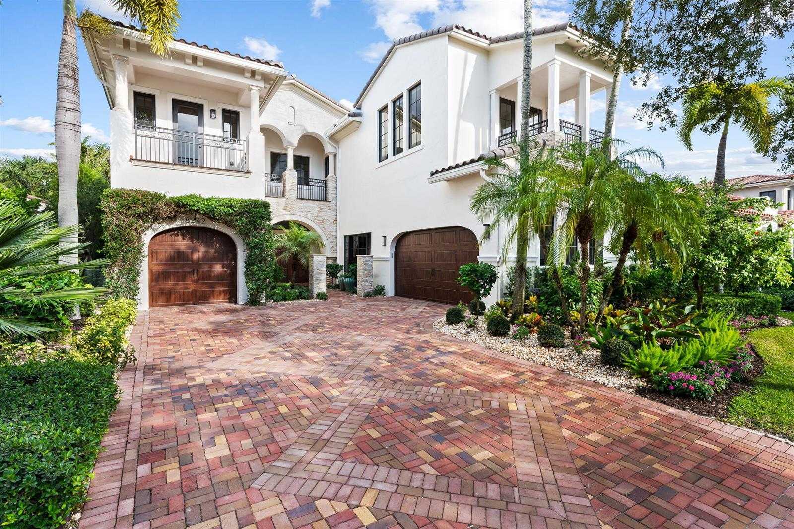 8242 EMERALD Avenue Parkland Florida United States, for Sale, residential, Pierre J Denis, Realty 100