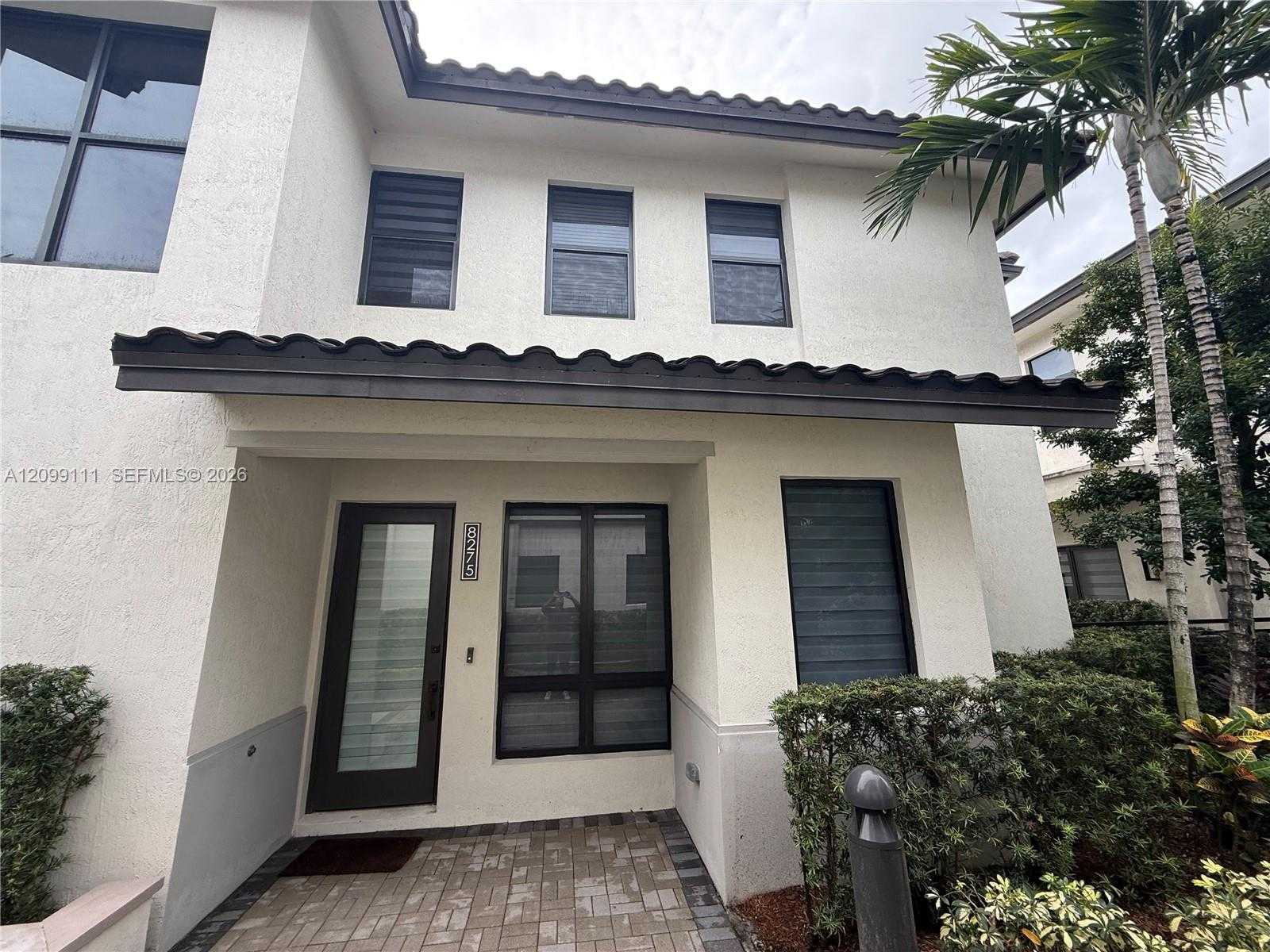 8275 NW 48th St Doral Florida United States, for Rent, residential, Roberto Villasmil, Interinvestments Realty, Inc.