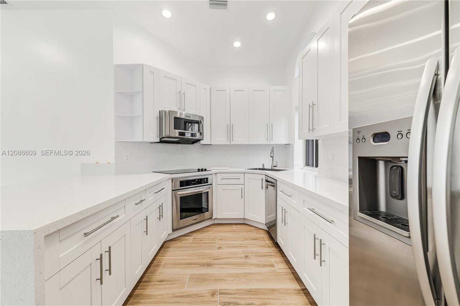 1290 Seagrape Cir Weston Florida United States, for Rent, residential, Radmila Mandel, Florida Sky Realty Group