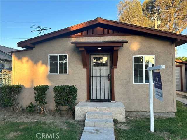 2412 Gale Avenue Long Beach California United States, for Sale, residential, Roselia Pena Iniguez, Source Funding